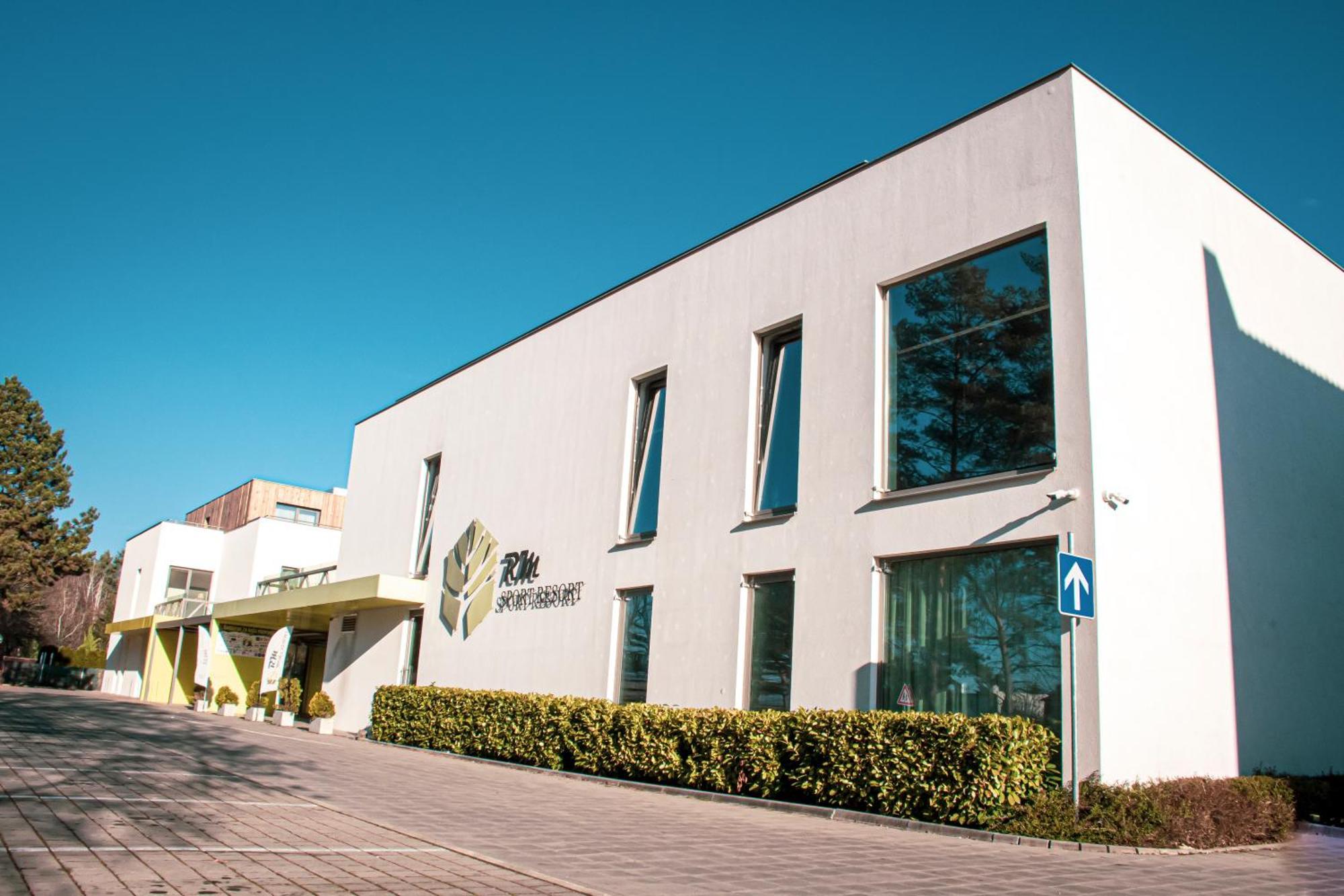 Rm Hotel Wellness & Congress Prievidza Exterior photo