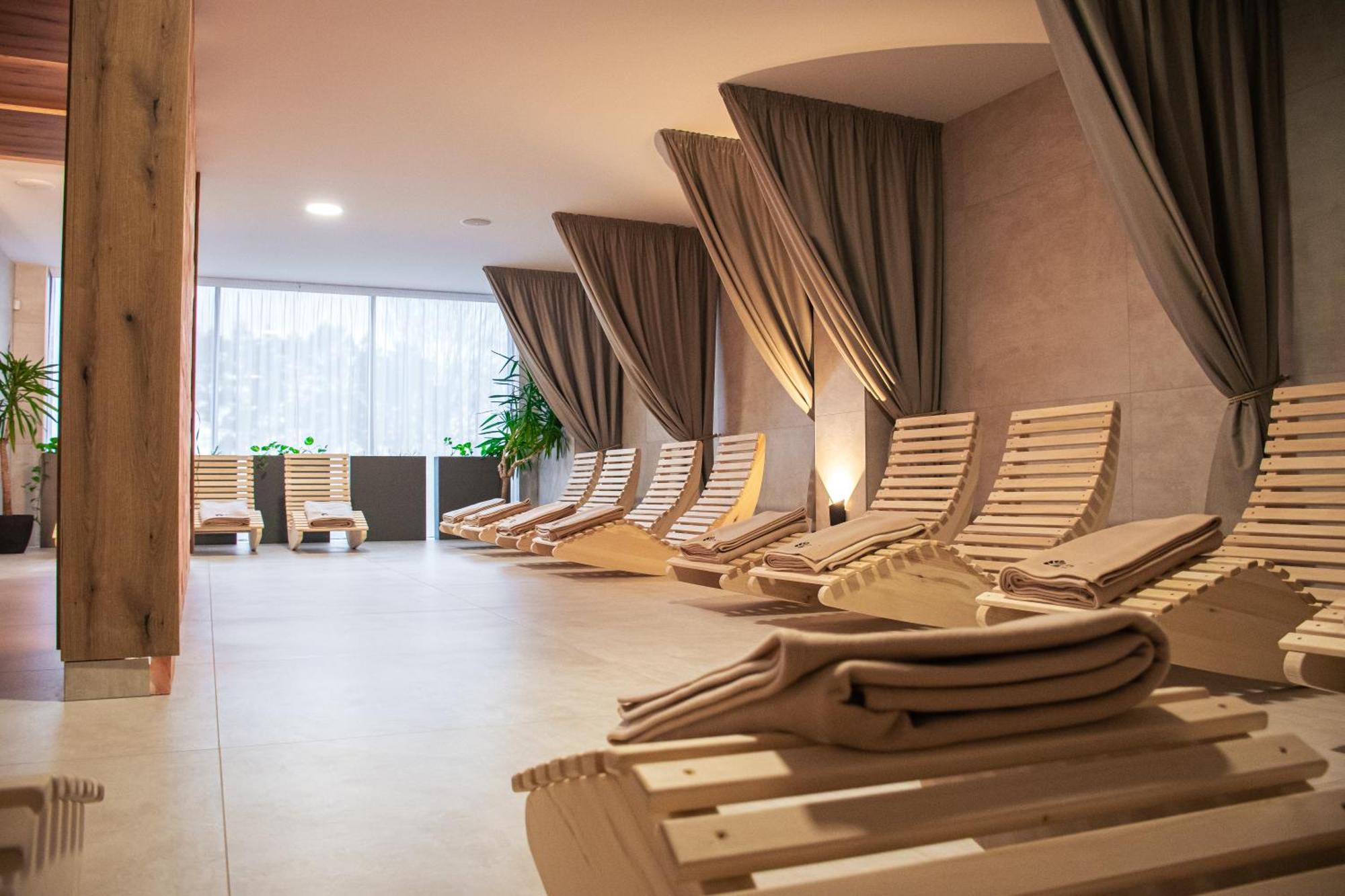 Rm Hotel Wellness & Congress Prievidza Exterior photo