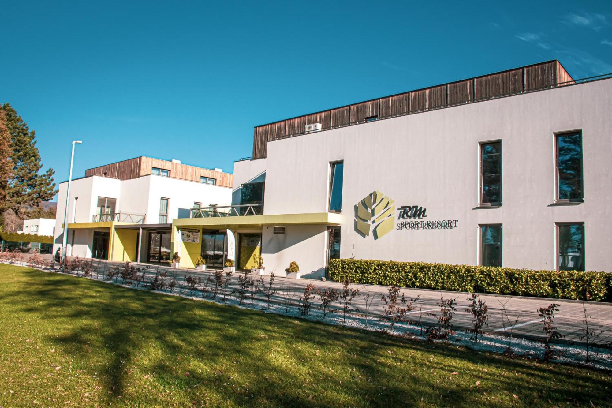 Rm Hotel Wellness & Congress Prievidza Exterior photo